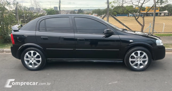ASTRA 2.0 MPFI 8V