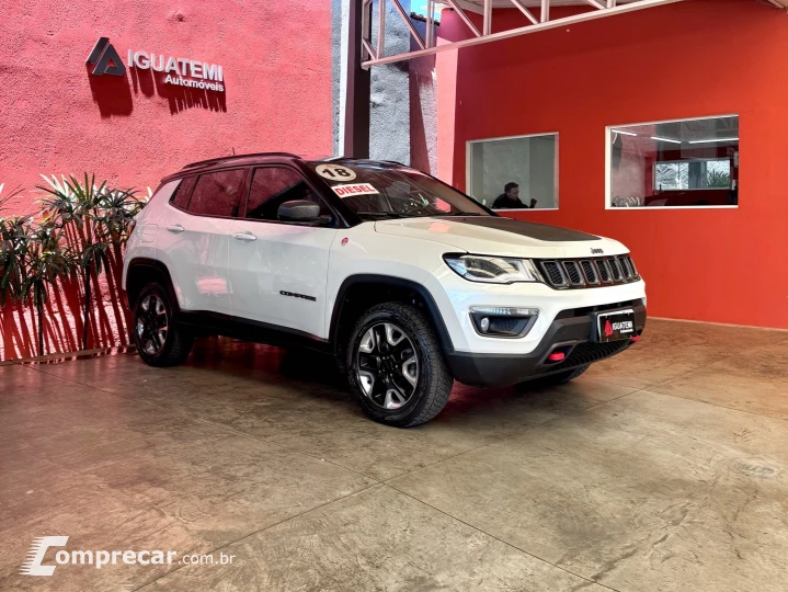 COMPASS 2.0 16V DIESEL TRAILHAWK 4X4 AUTOMÁTICO