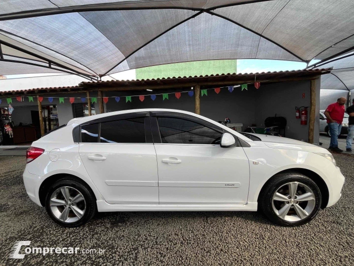 CRUZE 1.8 LT 16V FLEX 4P MANUAL