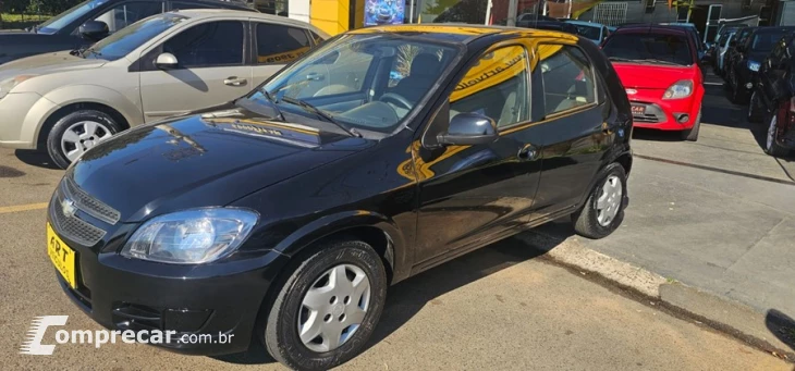 CELTA 1.0 MPFI LT 8V