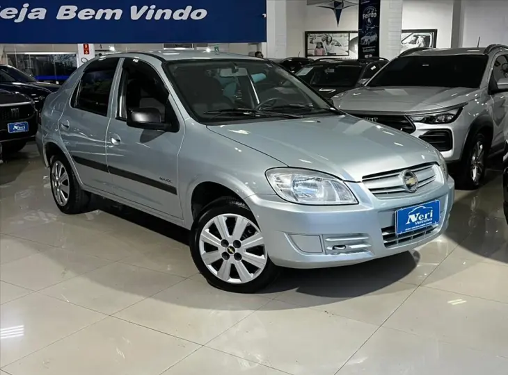 PRISMA 1.4 MPFI MAXX 8V FLEX 4P MANUAL