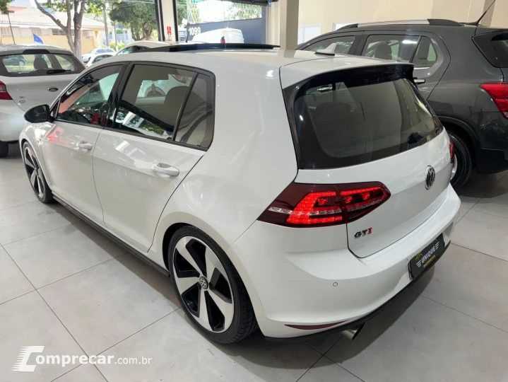 Golf GTi 2.0 TSI 220cv Aut.