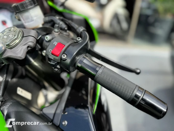 NINJA ZX-6R 600cc