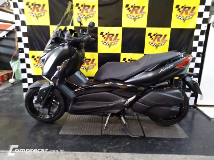X-MAX 250