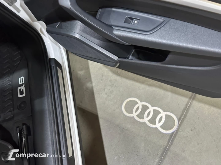 Q5 2.0 TFSI Ambiente S Tronic