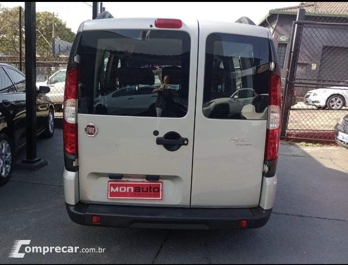 Doblo 1.8 16V 4P FLEX ESSENCE 7 LUGARES