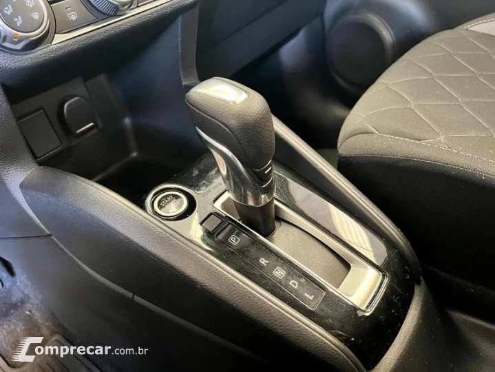 KICKS SV CVT 1.6 16V FLEX 5P AUT