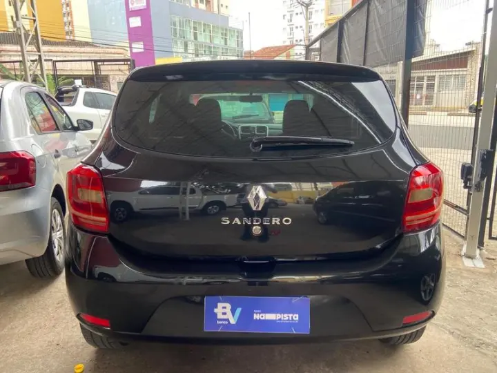 SANDERO AUTH 10