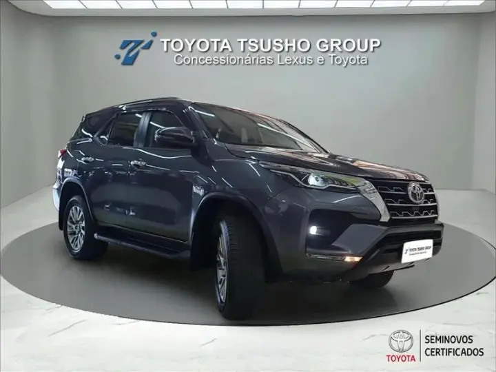 HILUX SW4 2.7 VVT-I SRV 7L 4X2