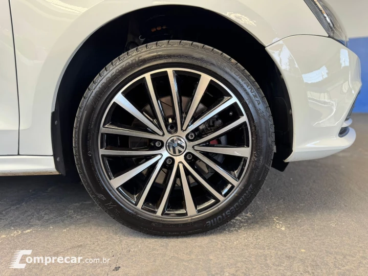 JETTA 2.0 TSI Highline 211cv