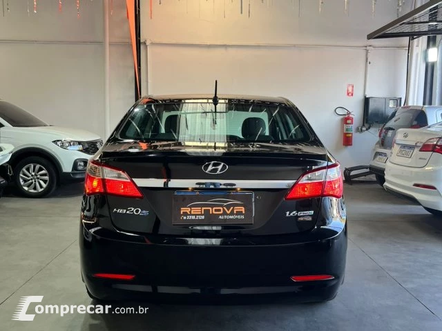 HB20S - 1.6 COMFORT PLUS 16V 4P MANUAL