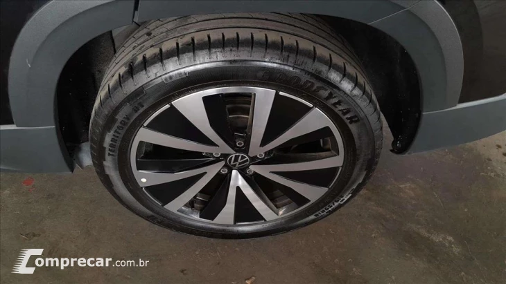 TAOS 1.4 250 TSI TOTAL FLEX HIGHLINE AUTOMÁTICO