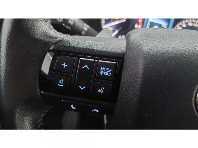 HILUX SW4 - 2.8 D-4D TURBO SRX 4X4 AUTOMÁTICO