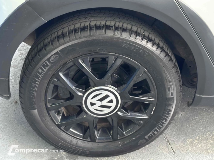 CROSS UP 1.0 TSI 12V