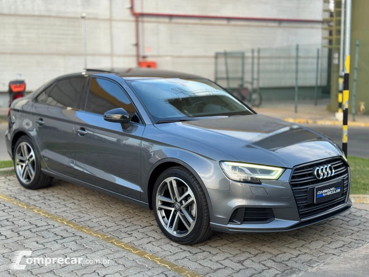 A3 2.0 TFSI Sedan Performance Black