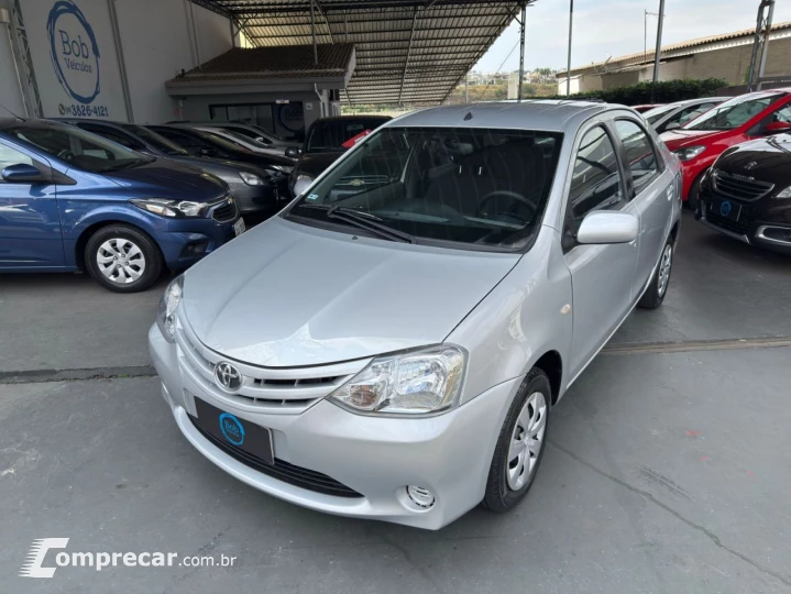 ETIOS XS Sedan1.5 Flex 16V 4p Mec.