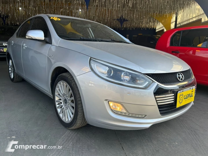 J5 Sedan 1.5 16V 4p Mec.