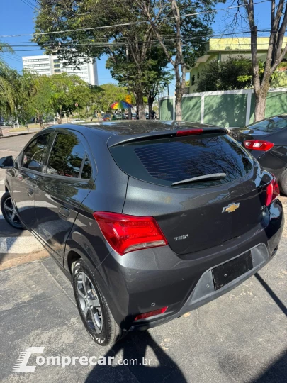 ONIX 1.4 MPFI LTZ 8V