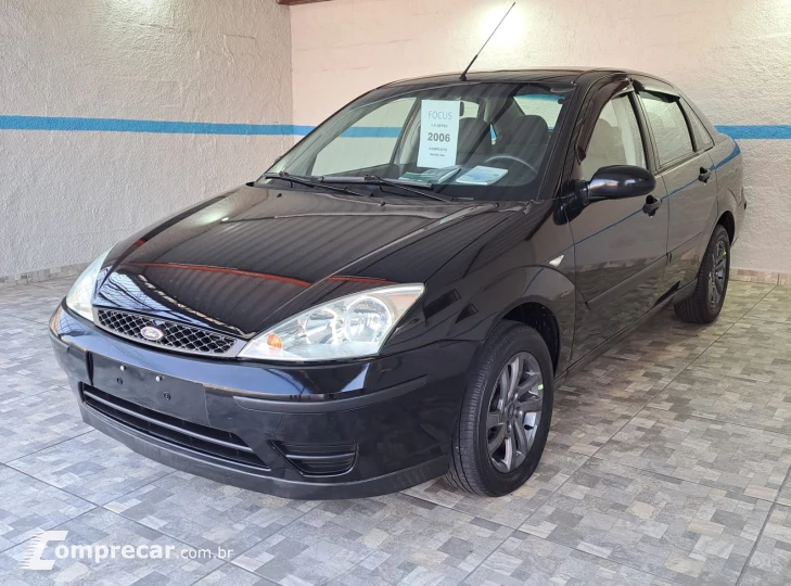 FOCUS 1.6 GL Sedan 8V