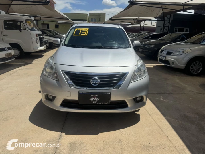 Versa Sedan 1.6 16V 4P FLEX SL