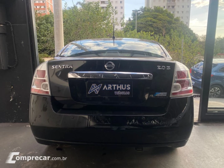 Sentra SL 2.0/ 2.0 Flex Fuel 16V Aut.