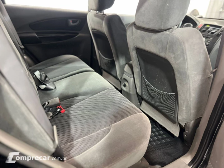 Tucson 2.0 16V 4P GLS AUTOMÁTICO
