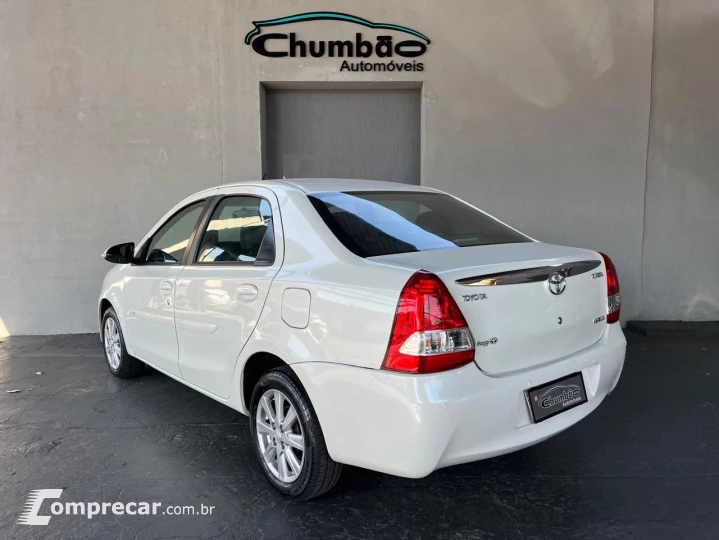 ETIOS 1.5 XLS Sedan 16V