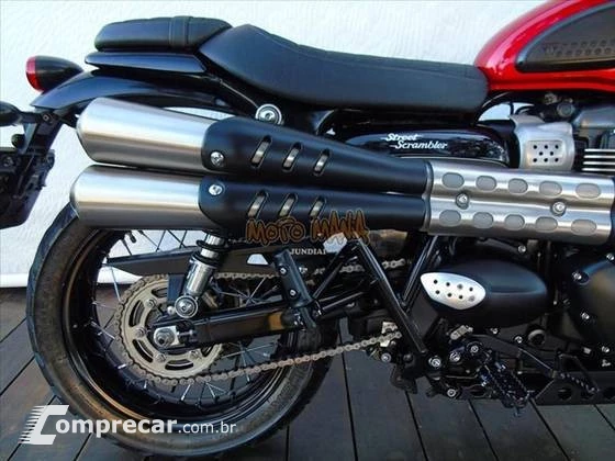 TRIUMPH STREET SCRAMBLER