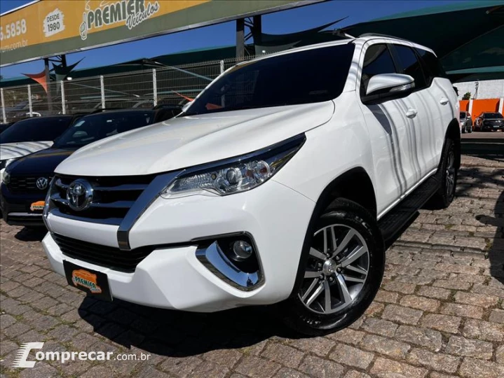 HILUX SW4 2.7 SR 4X2 16V
