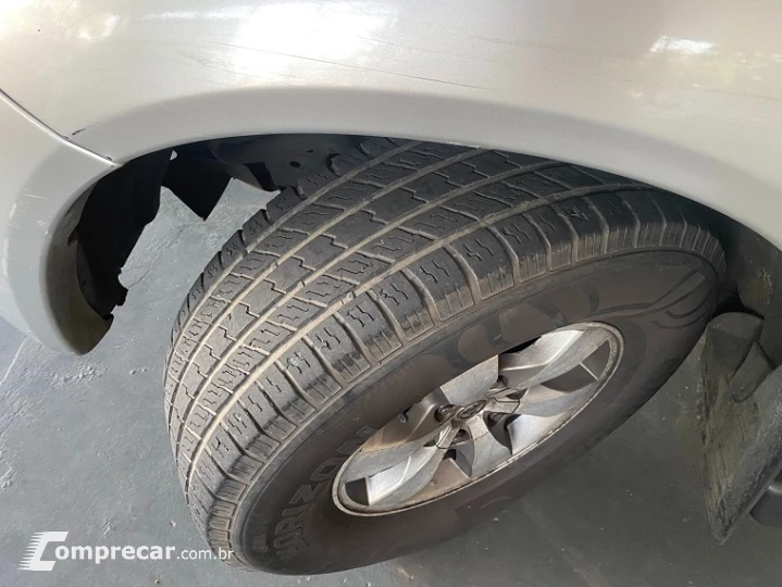 HILUX 2.7 SR 4X2 CD 16V