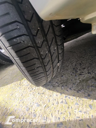 CELTA 1.0 MPFI Spirit 8V