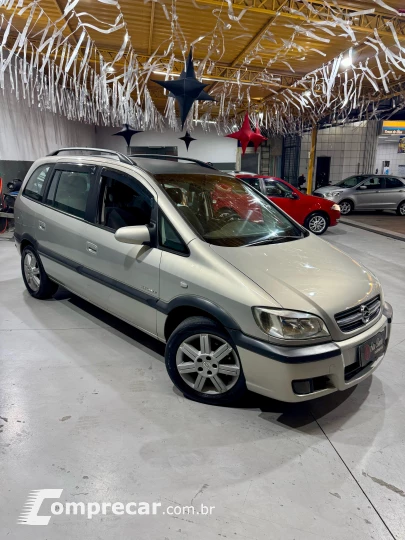 ZAFIRA 2.0 MPFI Elegance 8V