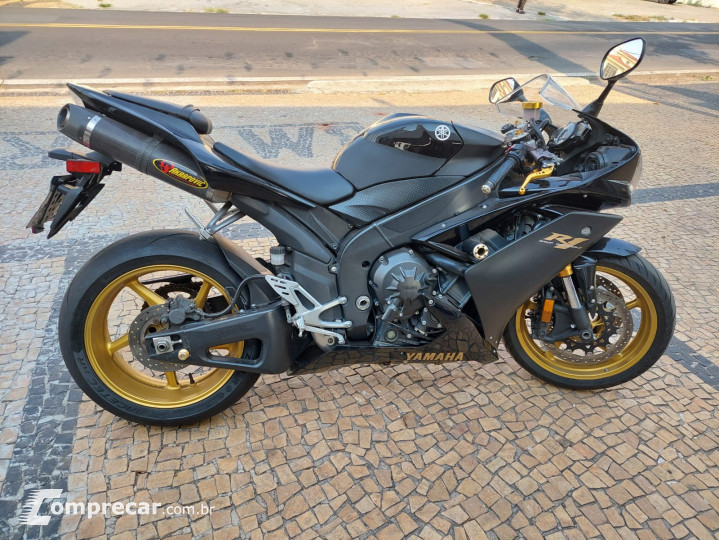 YZF R1 1000