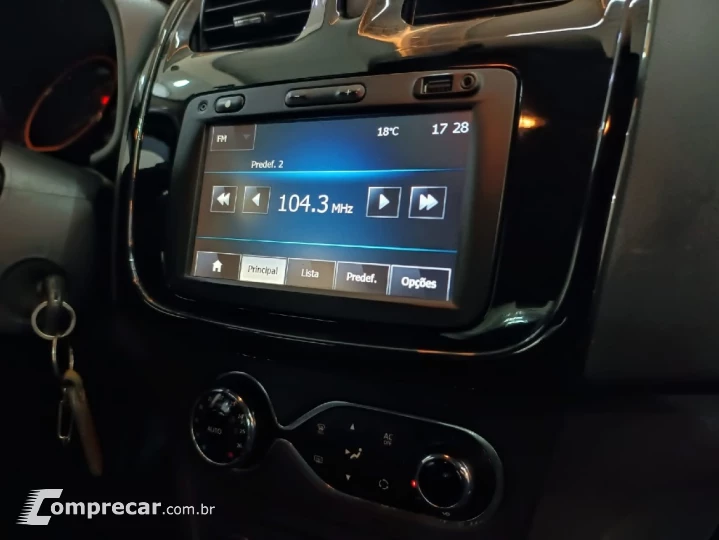 SANDERO 1.6 STEPWAY 8V FLEX 4P MANUAL