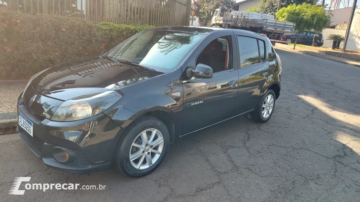 SANDERO 1.6 16V SCE GT Line