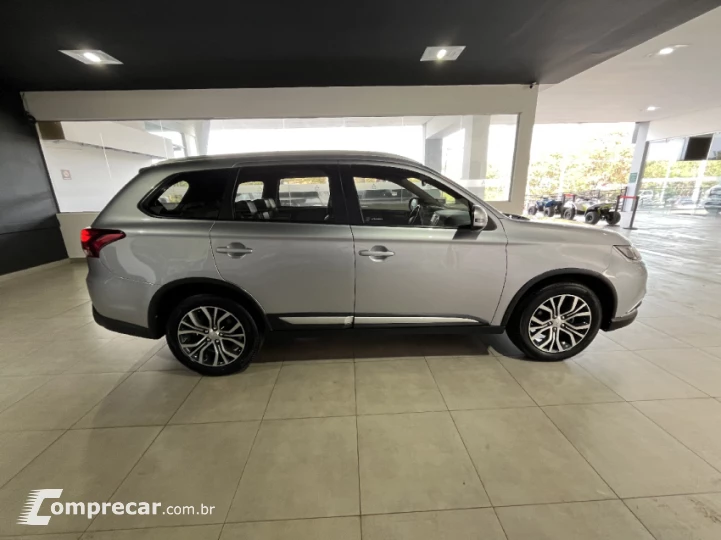 OUTLANDER 2.0 Comfort 16V