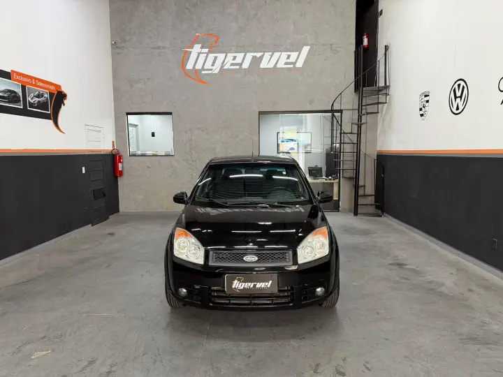 Fiesta 1.6 Mpi Class Sedan 8V Flex 4P Manual