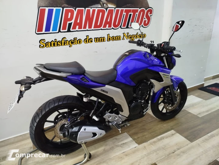 FZ 25 FAZER