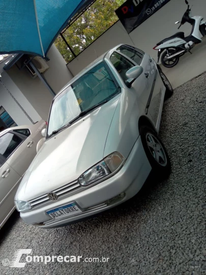 Gol 1.6 MI 4P CL