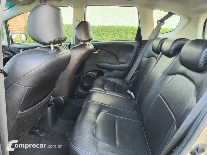 FIT 1.4 LX 16V