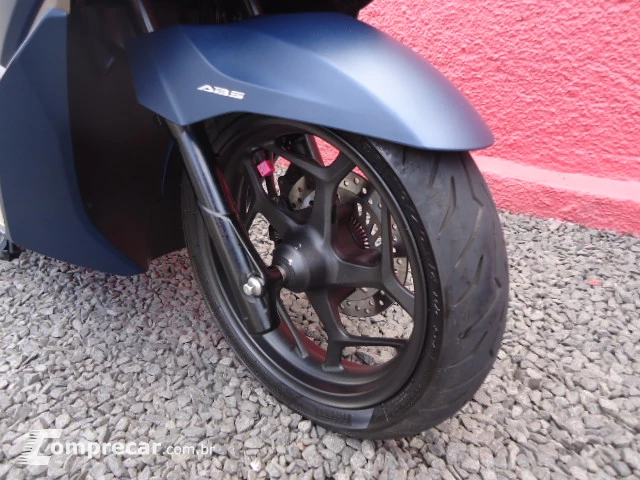 PCX 160 DLX