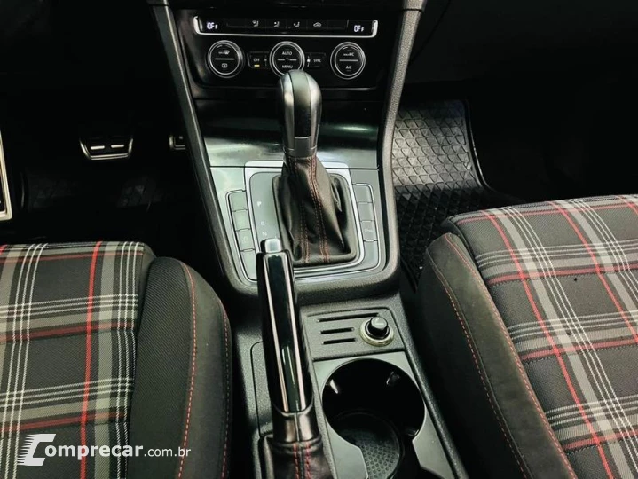 GOLF GTI AD