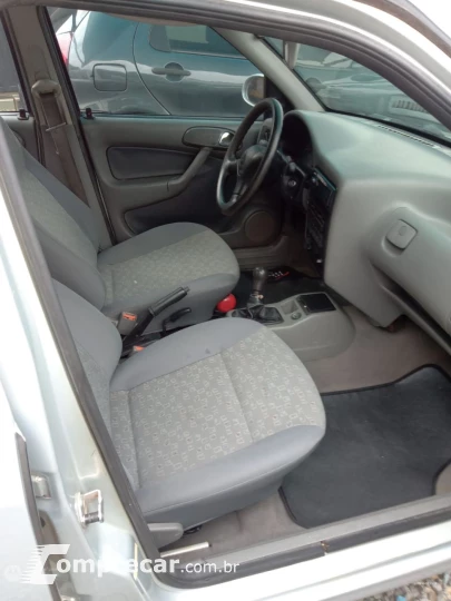 Gol 1.6 MI 4P CL