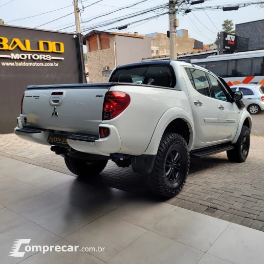 L200 Triton HPE 3.2 CD TB Int.Diesel Aut