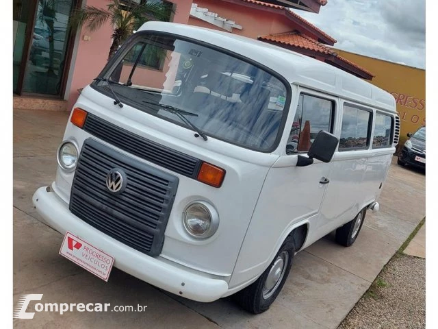 KOMBI - 1.4 MI STD LOTAÇÃO 8V 3P MANUAL