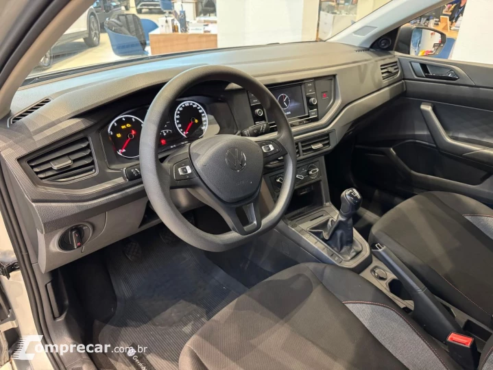 Polo Hatch 1.0 4P MPI TRACK