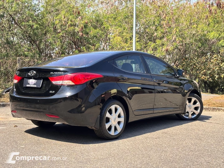 Elantra Sedan 1.8 GLS (aut)