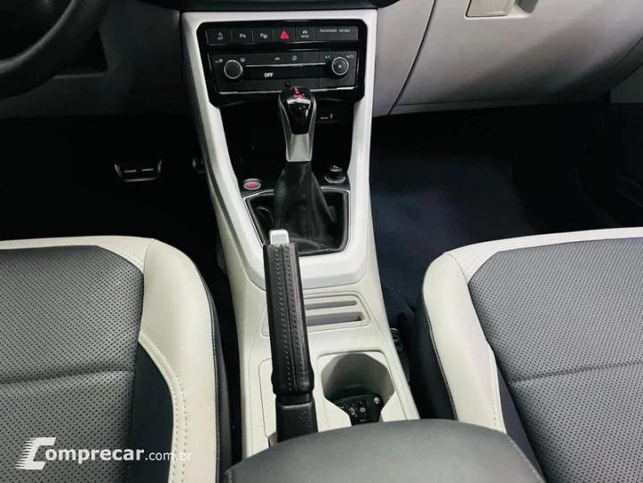 T CROSS HL TSI AE