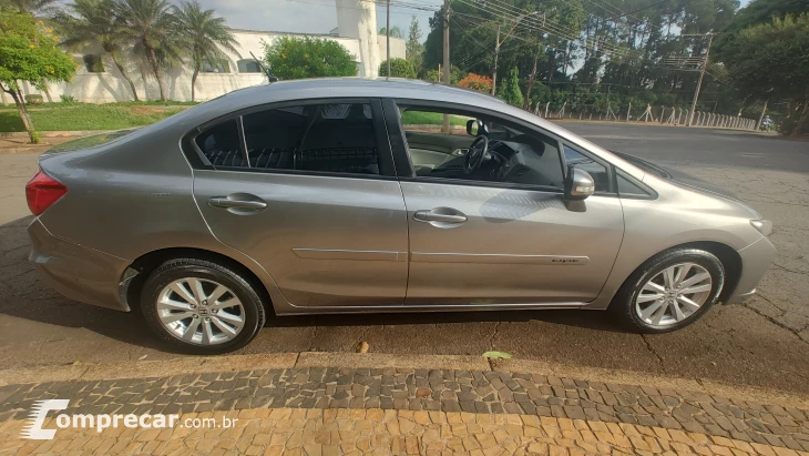 CIVIC 2.0 LXR 16V