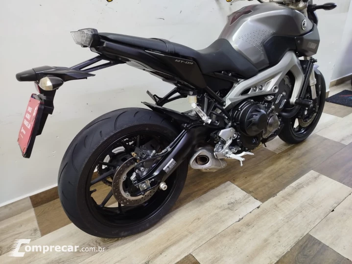 MT-09  ABS